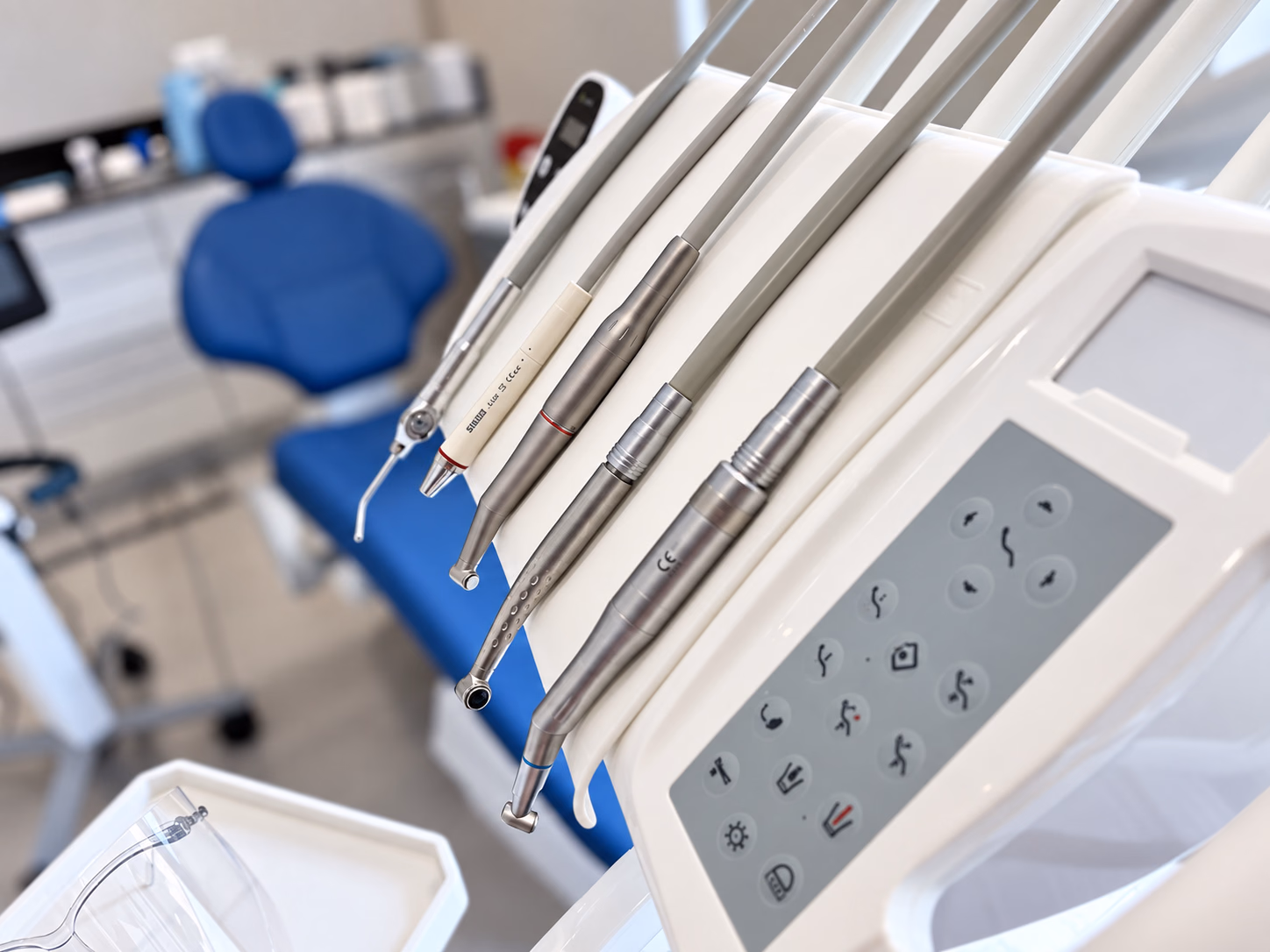 Aesthetic dentistry room — 3